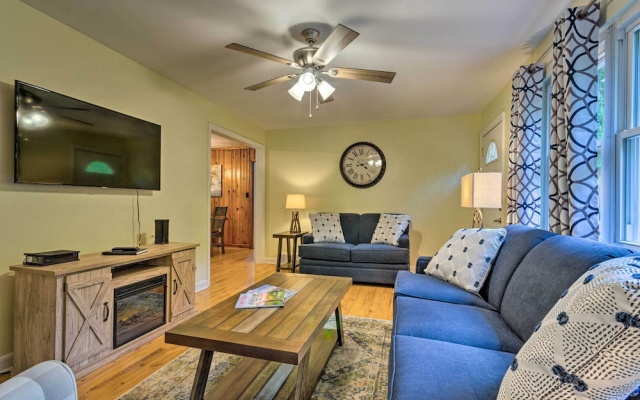 photo 4 of Quiet Asheville Home Near Appalachian Trail & Dtwn