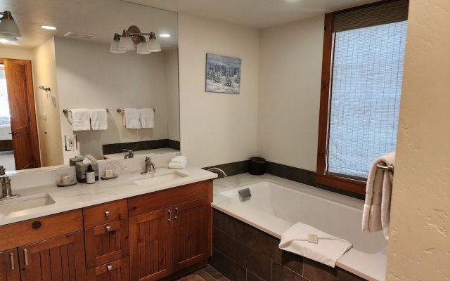 photo 5 of Scenic On-mountain 2br/2.5ba Bachelor Gulch Ski In/ski Out 2 Bedroom Condo by RedAwning