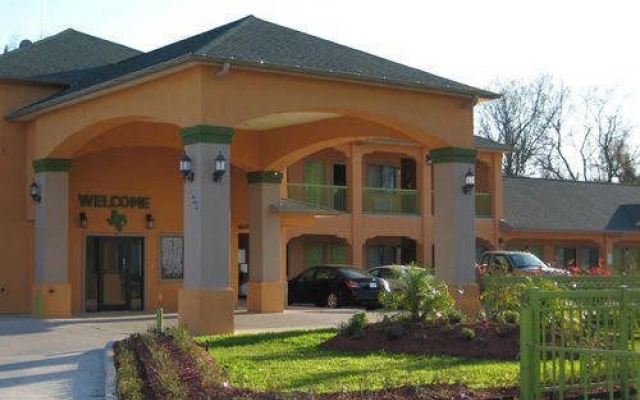 photo 3 of Scottish Inns Suites