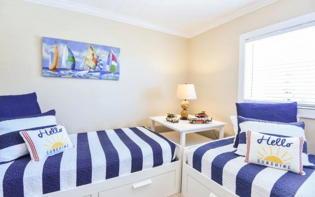 photo 4 of Sea Coast Gardens III 209 Apartment 2