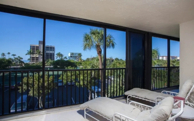 photo 4 of Sea Isles 2d-1 - MO 2 Bedrooms 2 Bathrooms Condo