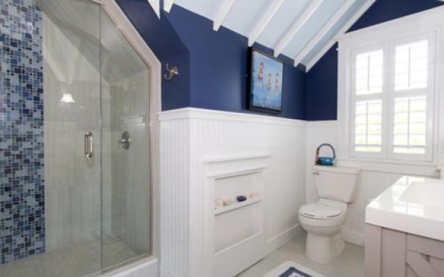 photo 5 of Seabreeze Cottage by RedAwning