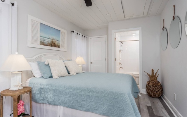 photo 2 of Seagrass Cottage