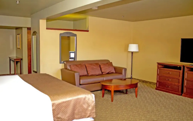 photo 5 of Seaport Inn and Suites