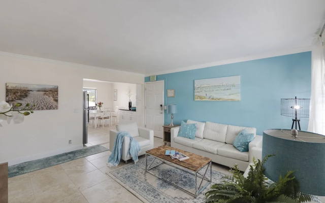 photo 2 of Seas The Day 3 - 2br Beach On Singer Island 2 Bedroom Duplex