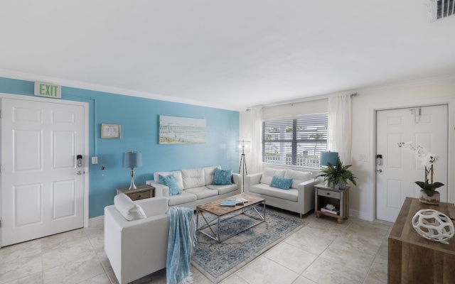 photo 4 of Seas The Day 3 - 2br Beach On Singer Island 2 Bedroom Duplex