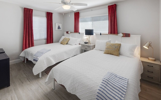 photo 4 of Seas The Day 8: Designer Beach W/ Pool! 3 Bedroom Condo