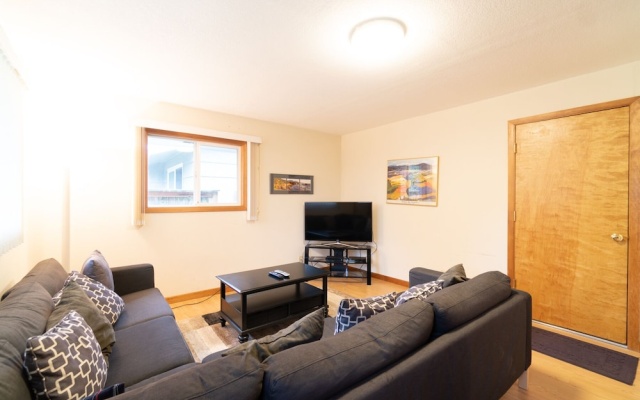 photo 4 of Seaside Family Tides - 3 Br Home