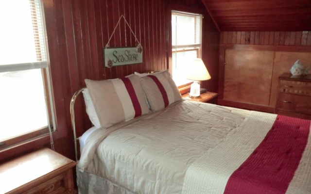photo 4 of Seaside Manor