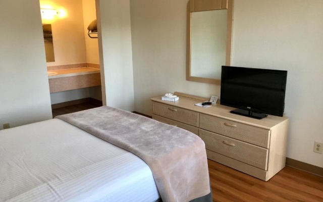 photo 4 of Sea-Tac Airport Value Inn