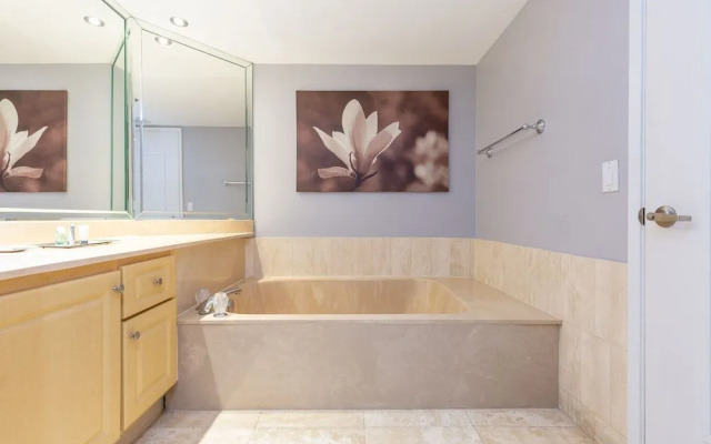 photo 5 of Sea-view Romantic Suite Minutes from the Beach