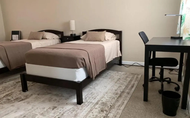 photo 3 of Sebastian Gardens Inn & Suites