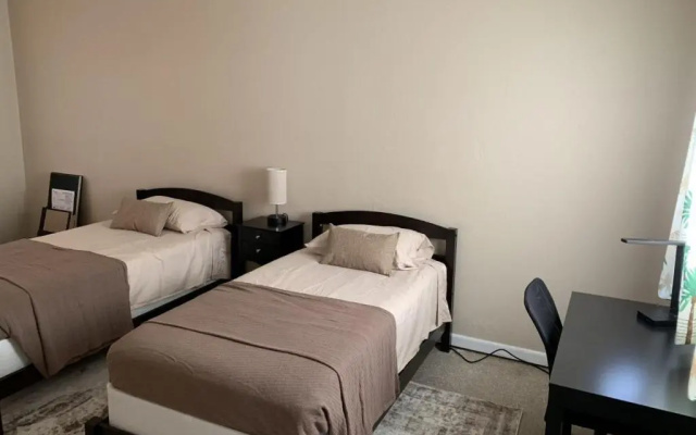 photo 4 of Sebastian Gardens Inn & Suites