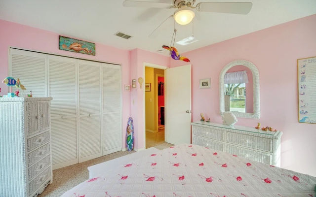 photo 3 of Sebastian Home w/ Screened Lanai: 8 Mi to Beach!