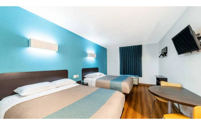 photo 4 of Motel 6 Lewisville, TX - Medical City