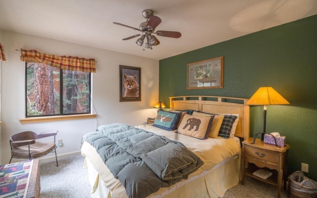 photo 2 of Serventi 3 Bedroom Holiday Home By Tahoe Truckee