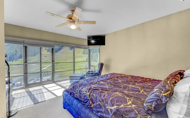 photo 5 of Sf411 Snowflake 3br 3ba 4 Bedroom Condo by RedAwning