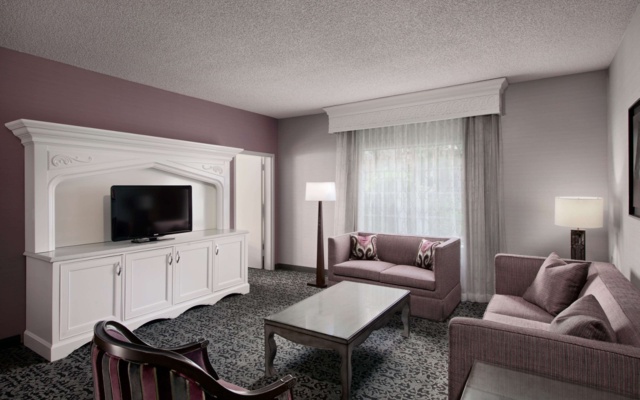 photo 4 of Anaheim Majestic Garden Hotel