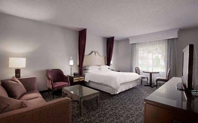 photo 5 of Anaheim Majestic Garden Hotel