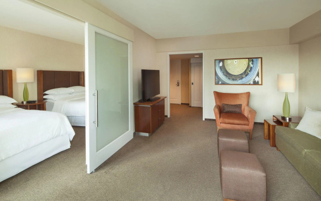 photo 3 of Sheraton Boston Hotel