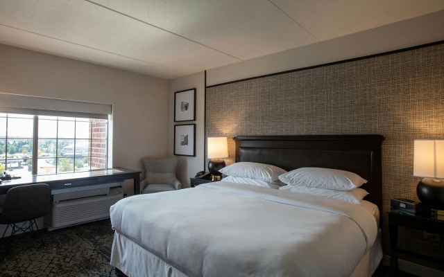 photo 5 of Sheraton Chicago Northbrook Hotel