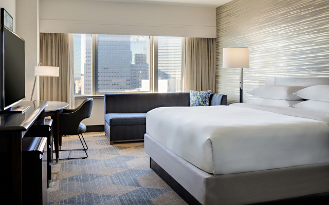 photo 4 of Sheraton Dallas Hotel