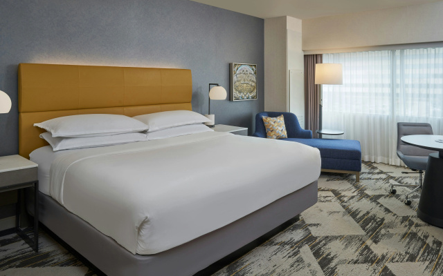 photo 5 of Sheraton Detroit Novi Hotel