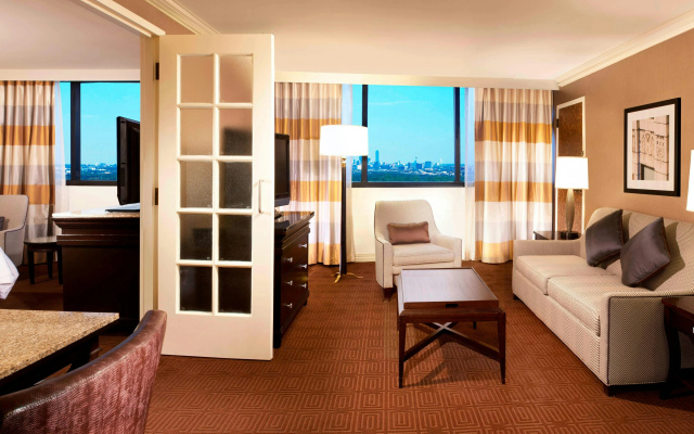 photo 4 of Sheraton DFW Airport Hotel