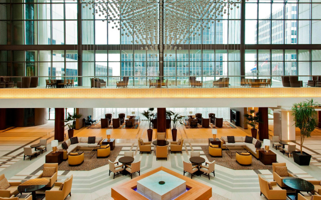 photo 2 of Sheraton Kansas City Hotel at Crown Center