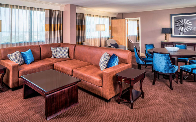 photo 5 of Sheraton North Houston at George Bush Intercontinental
