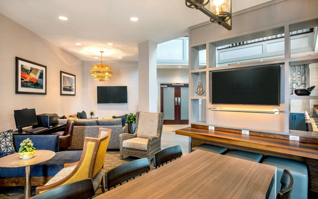 photo 5 of Sheraton Portsmouth Harborside Hotel