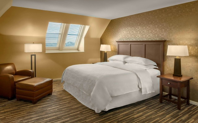photo 4 of Sheraton Suites Akron Cuyahoga Falls