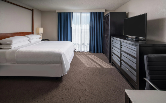 photo 4 of Sheraton Suites Fort Lauderdale at Cypress Creek