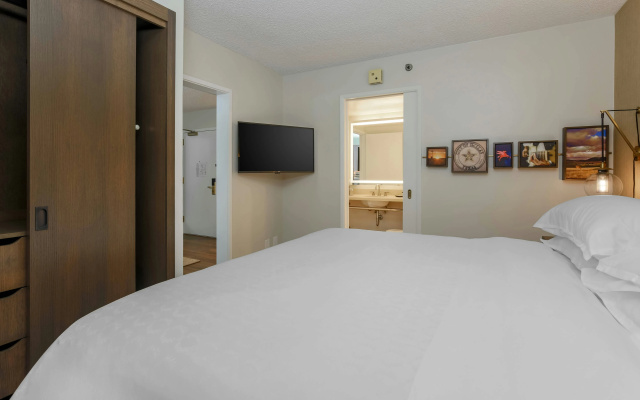 photo 5 of Sheraton Suites Market Center Dallas