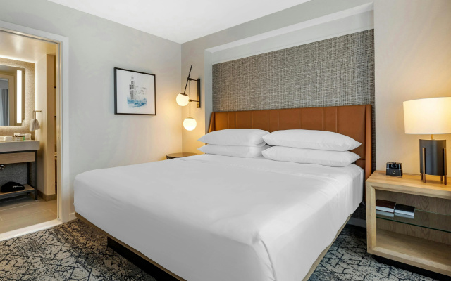 photo 4 of Sheraton Suites Old Town Alexandria
