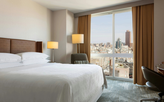 photo 4 of Sheraton Tribeca New York Hotel
