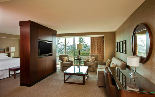 photo 3 of Sheraton Valley Forge Hotel King of Prussia