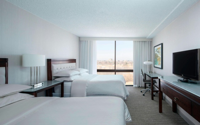photo 5 of Sheraton West Des Moines Hotel