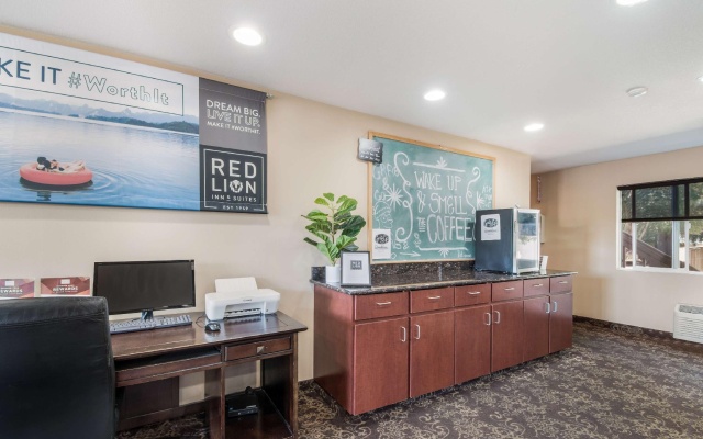 photo 3 of Red Lion Inn & Suites Vancouver