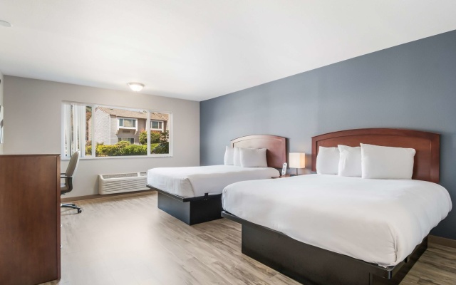 photo 5 of Red Lion Inn & Suites Vancouver