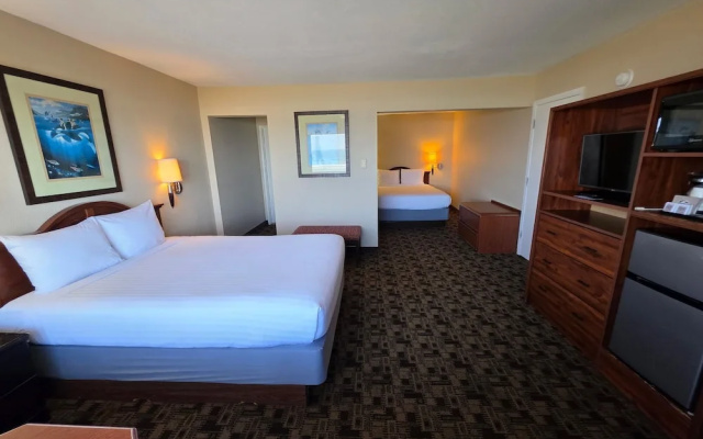 photo 2 of Seagrass Oceanfront Inn