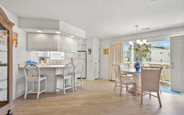 photo 3 of Shorehaven 16B by RedAwning