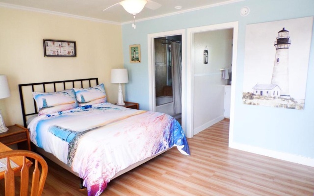 photo 2 of Shoreline Cottages