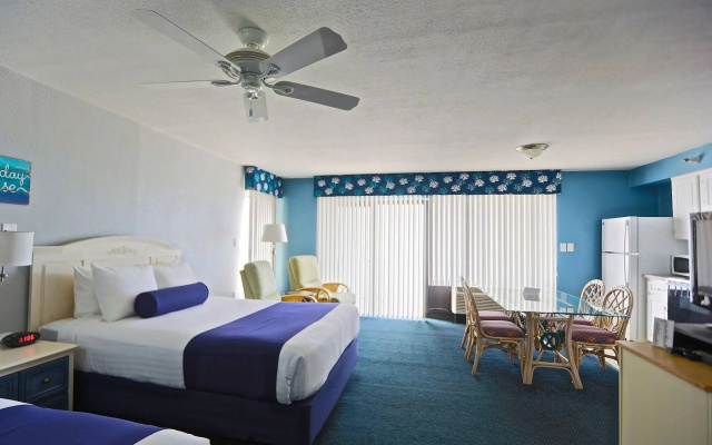 photo 3 of Shoreline Island Resort - Exclusively Adult