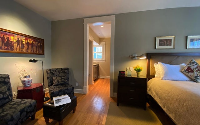 photo 5 of Showers Inn