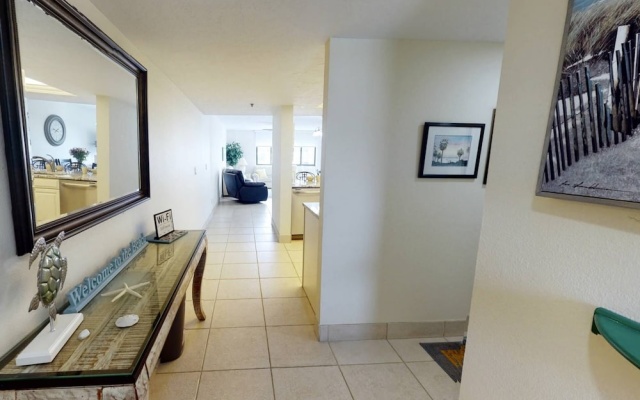 photo 3 of Siesta Sands Beach Resort 4th Floor With Elevator