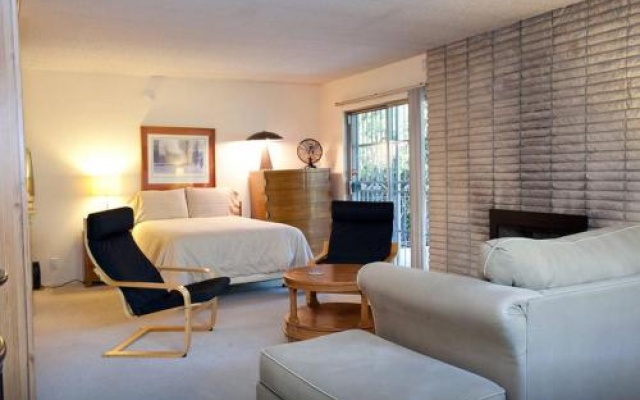 photo 5 of Silver Lake Suite