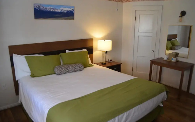 photo 5 of Silver Maple Inn and The Cain House Country Suites