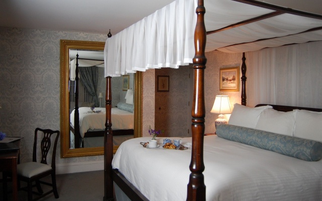 photo 5 of Simsbury 1820 House