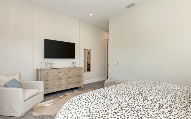 photo 2 of Just Beachy managed by Beach Retreats
